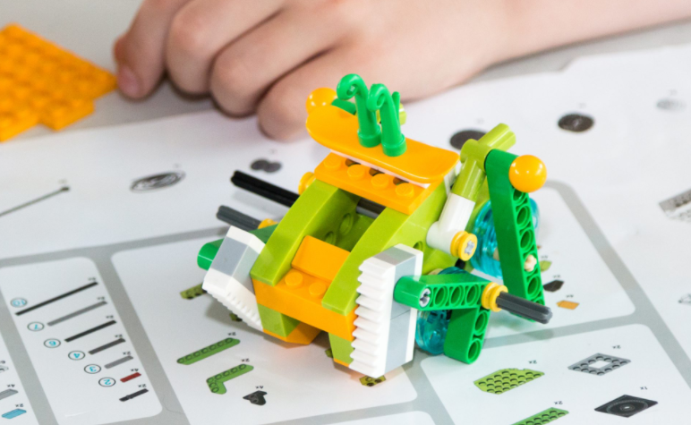 ٶЩ ٶ̿γĸƷƱȽϺ