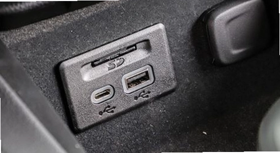 U�̲峵����װ����,����USB�ӿ�,����ʵ��ͼ