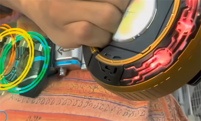 ������ʿŷ�ȱ���ģ������Ϸ����(OOO Transformation Simulator)v1.0 ��׿��