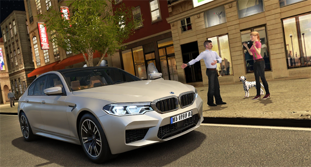 ����ģ����M5��Ϸ���°�����(Car Simulator M5)v1.65 ��׿��