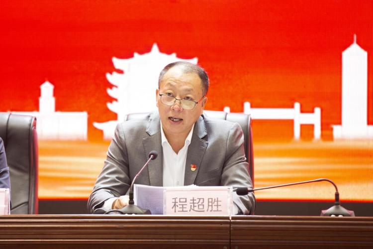 ����ʤhusheng�ٷ������ؽ�ͼ
