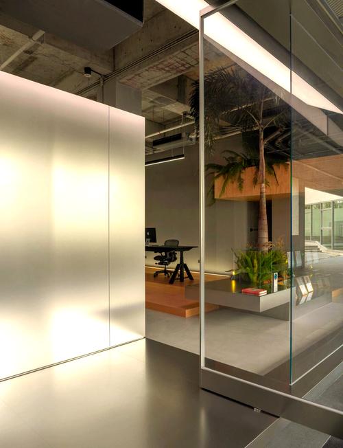 UEStudio�ٷ������ؽ�ͼ