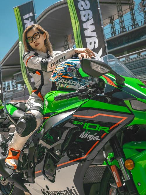 ��ͷ������Sweet Street Racing����v1.60 ����쭳�