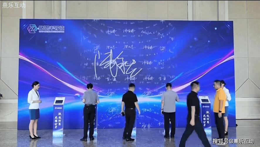 31����ǩ���ٷ������ؽ�ͼ