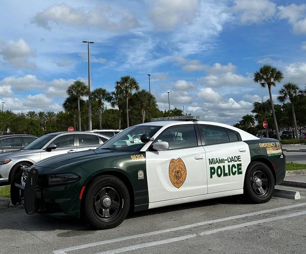 �����ܷ��ﾯ��Miami Crime Police���ؽ�ͼ