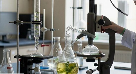 chemplus_lab_670x360.jpg
