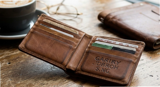 wallet_scene.png