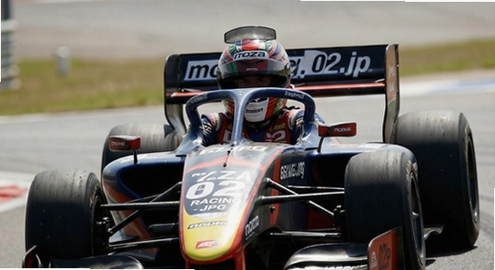 moza_racing_02.jpg
