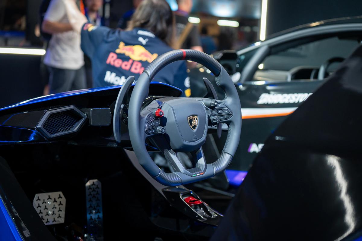 MOZA RacingMOZA����ģ�����ٷ������ؽ�ͼ