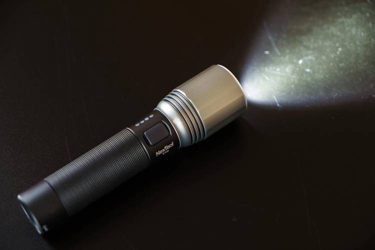 �ռ��ֵ�ͲFlashlight�ٷ������ؽ�ͼ