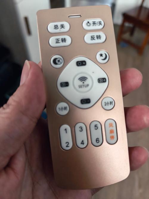 ����ң��������app���ؽ�ͼ
