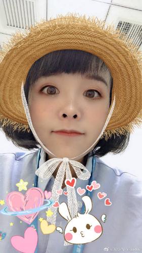 С��AIС���������ֹٷ������ؽ�ͼ