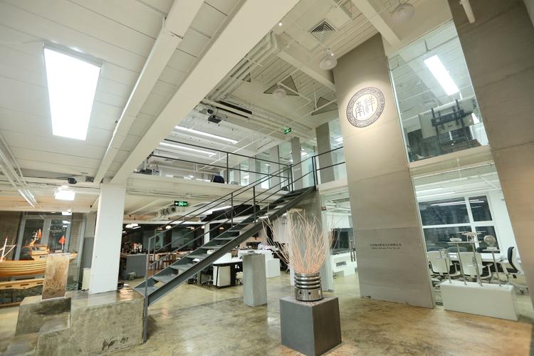 ���Ͻ̿�YuCaiCloudSchool�ٷ������ؽ�ͼ